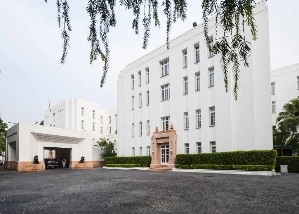  best spa hotel in delhi