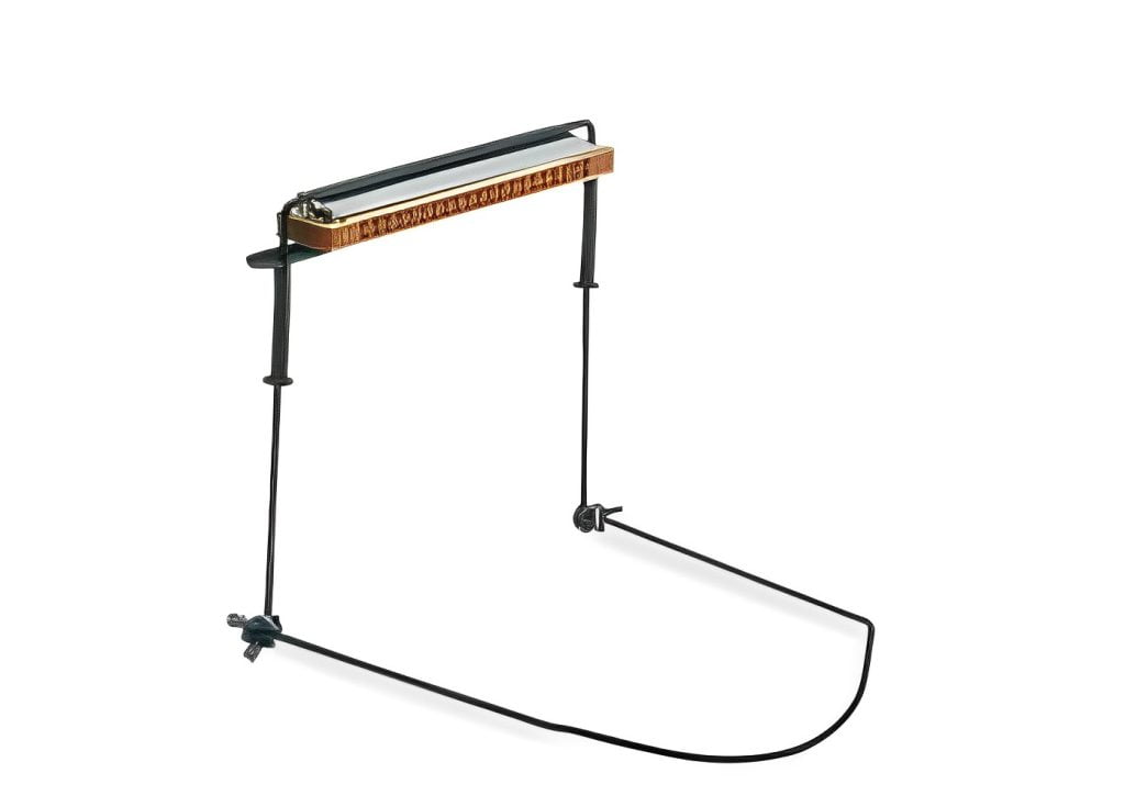 harmonica neck holder